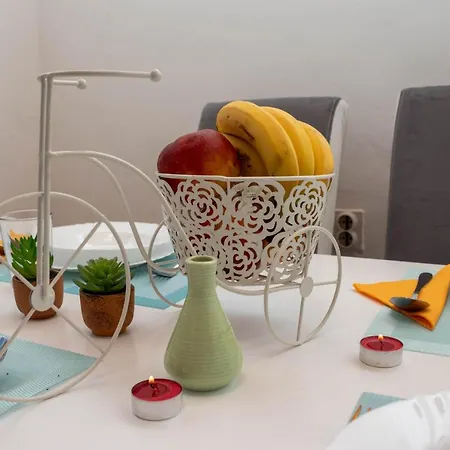 Apartment Sunny Side House *