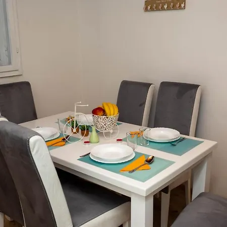 Apartment Sunny Side House *